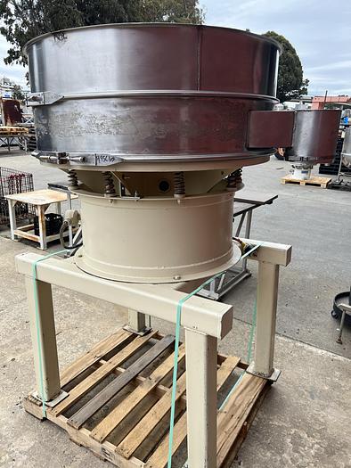 Used Screen, Sweco, 48”, S/st, Single, Macon, Mdl MA48S88UEWC383, 2.5 HP #S744561