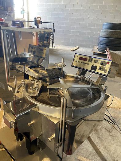 Used Used King Electronic Tablet/Capsule Counter