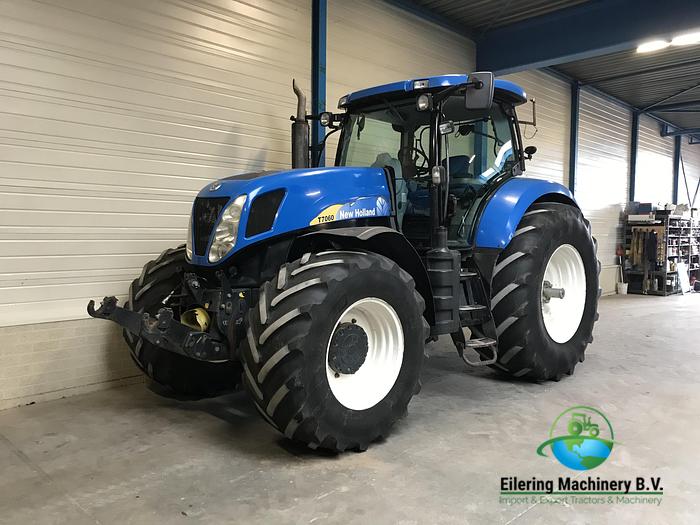 Used 2009 New Holland T7060 PC
