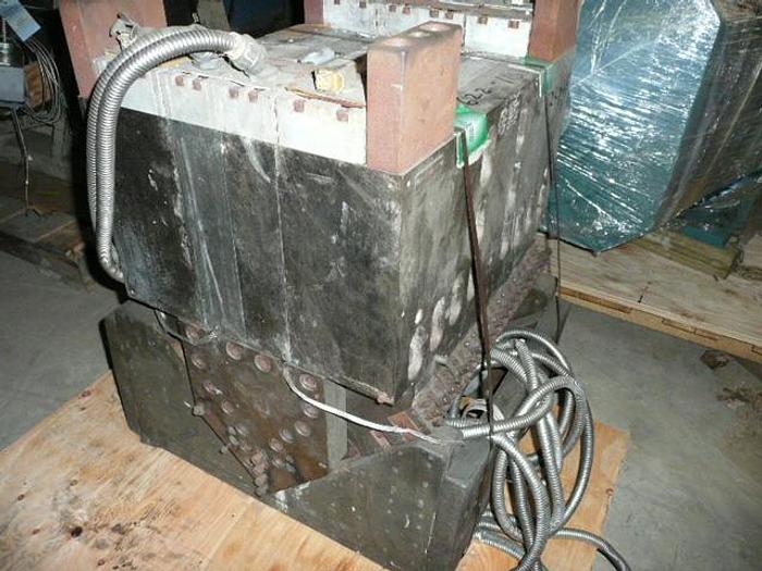 Used 20" CLOEREN MANUAL FLEX LIP DIE