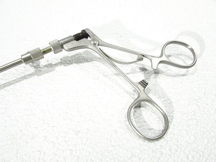 Used Ethicon Surgical 5mm 28cm Needleholder Reference I-1161