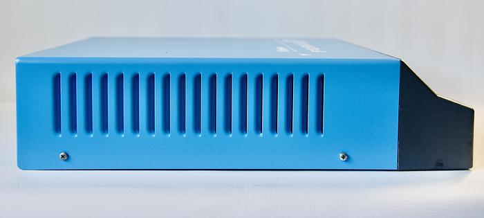 Used VALLEYLAB COVIDIEN FORCE FX-C ELECTROSURGICAL GENERATOR WITH FOOTSWITCH AND CART, E6008