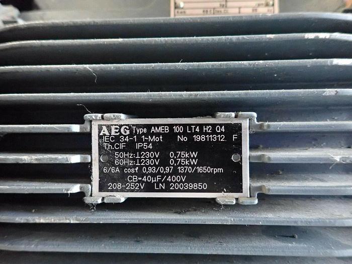 Used Leybold Type S25B TriVac Rotary Vane Vacuum Pump with AEG Motor