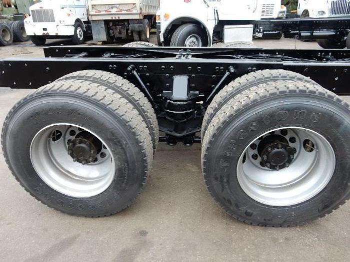 Used 2005 International 7600- Stock #: 8688