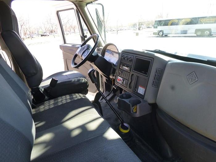 Used 2011 International 4300 Elliott L60R Sign Crane - M97776