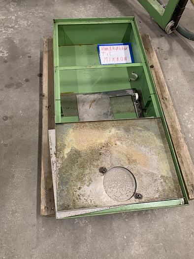 Used BRUGT CNC-STYRET VÆRKTØJSFRÆSER FABRIKAT MIKRON, MODEL WF31D