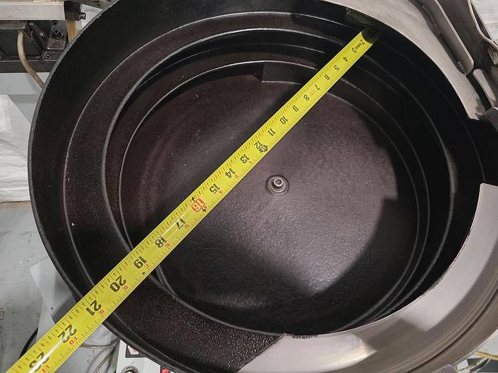 Used  Draft - Mid - West Feeder Rodix Feeder Cube Plus Series