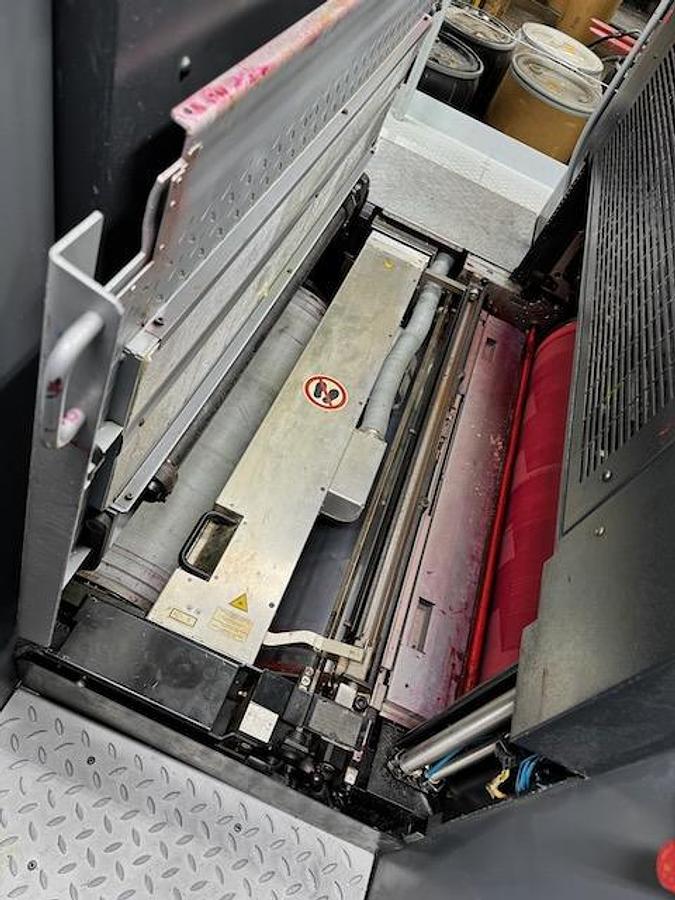 Used Used 2015 Heidelberg 106XL-8-P+L