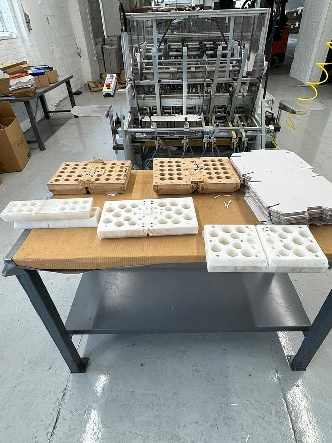 Used 2021 Heiber & Schroder CE 1000-2 carton erecting machine