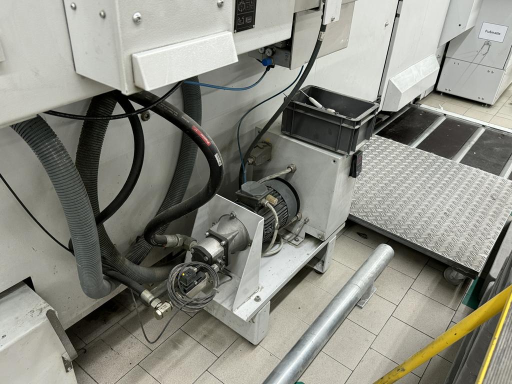 Used Used 2011 Bobst Expert Cut 106-LER