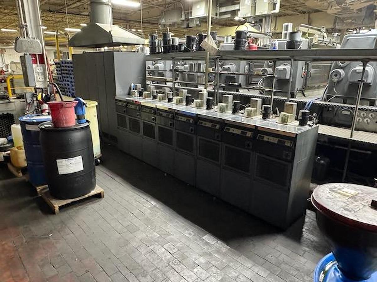 Used Used 1996 Heidelberg SM-102-8-P5+L