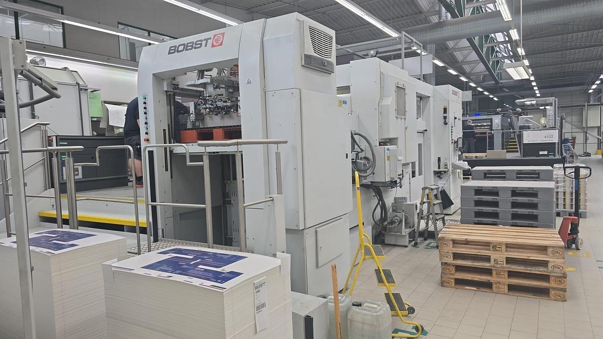 Used 2011 Bobst Expert Cut 106-PER