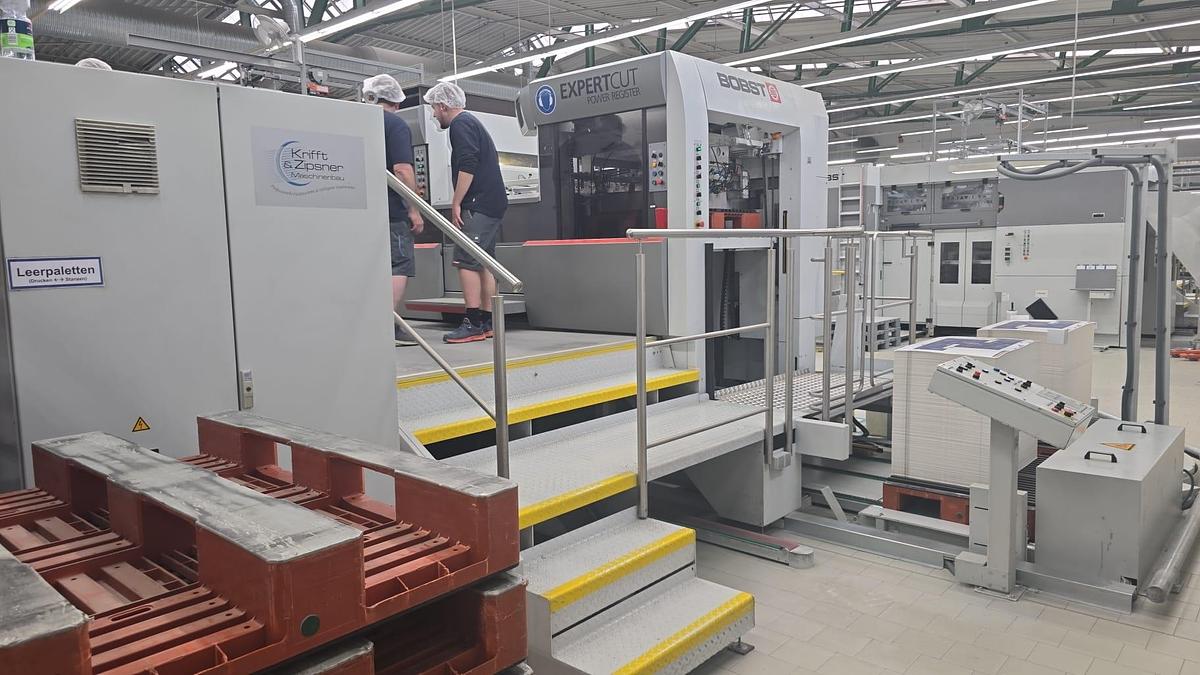 Used 2011 Bobst Expert Cut 106-PER