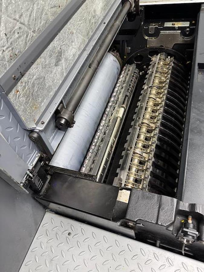 Used Used 2015 Heidelberg 106XL-8-P+L