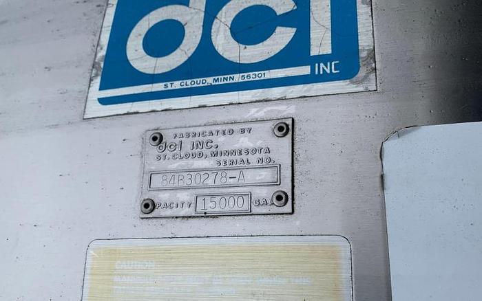 D'occasion USED 15,000 GALLON STAINLESS STEEL TANK WITH EPOXY LINING