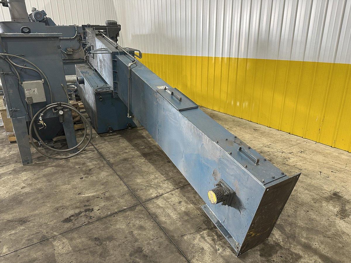 Very good 2017 Viking 48" Table