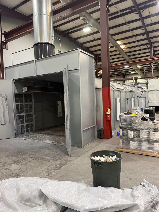 Like new Standard Tools & Equipment Sure-Cure AMU Paint Booth / Batch Oven