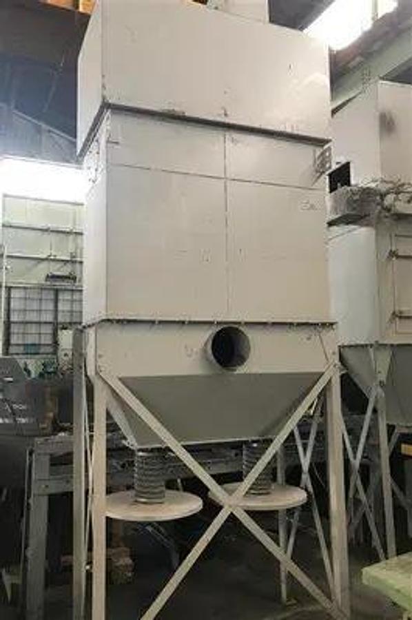 Very good Delong/Innovative Systems Thru-Feed Debur/Blast System