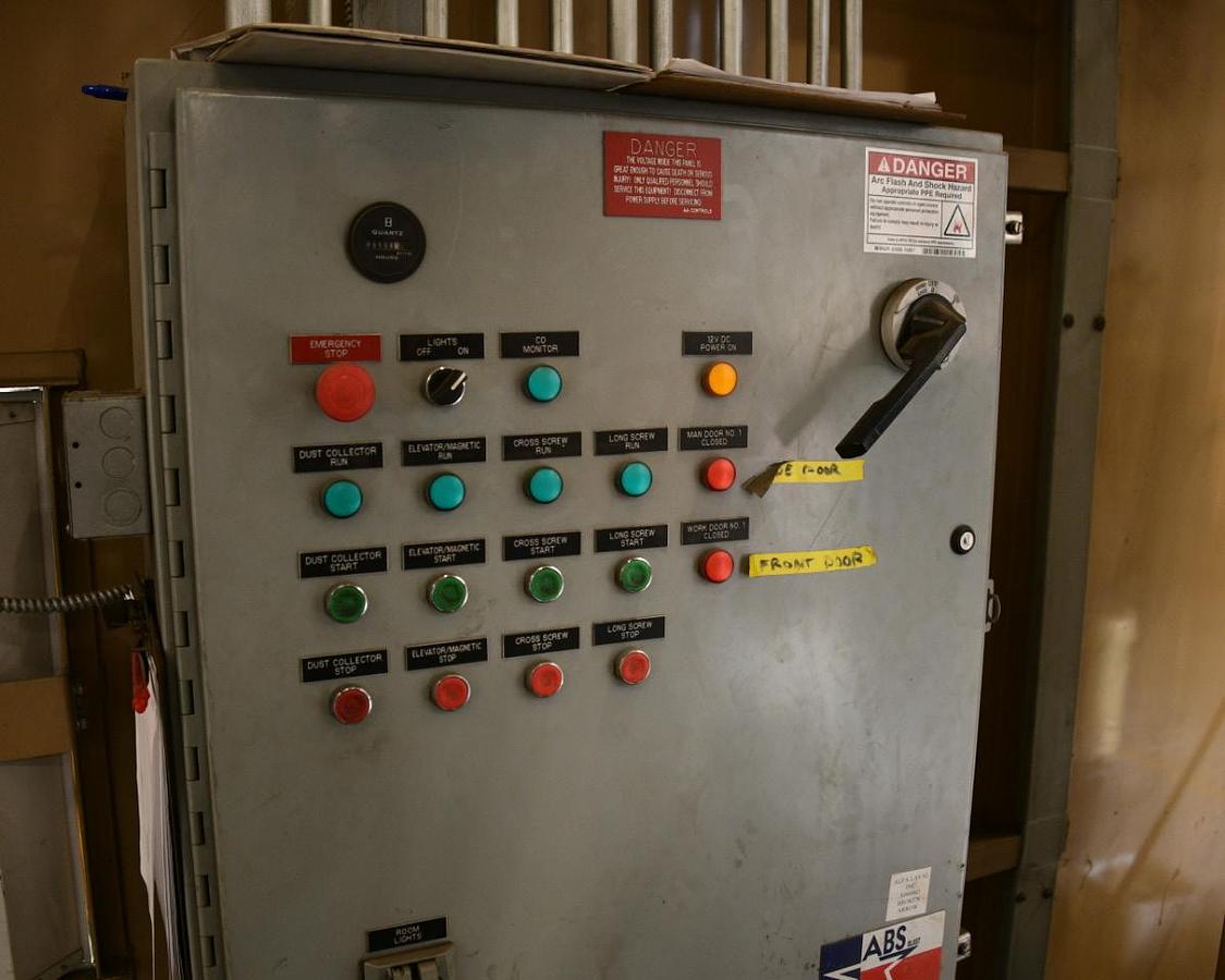 Like new 2019 ABS Blast Room