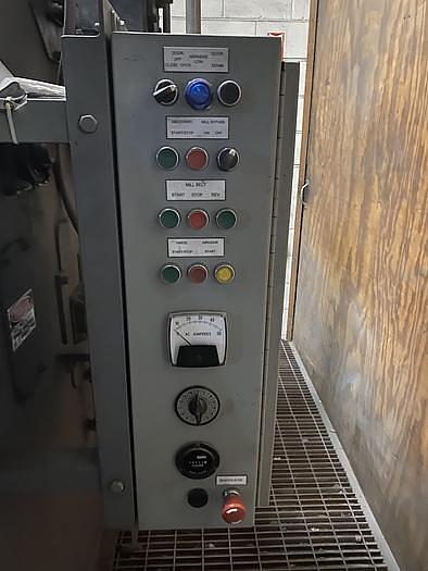 Like new 2005 Gibson 6BB