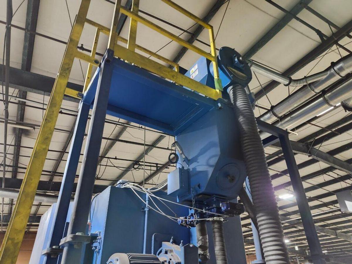 Like new 2015 Wheelabrator Spinner Hanger