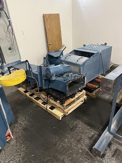 Like new Viking 48" Table