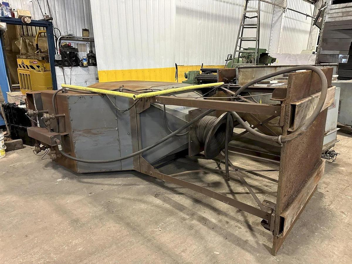 Like new 2007 Wheelabrator ES-1838-22