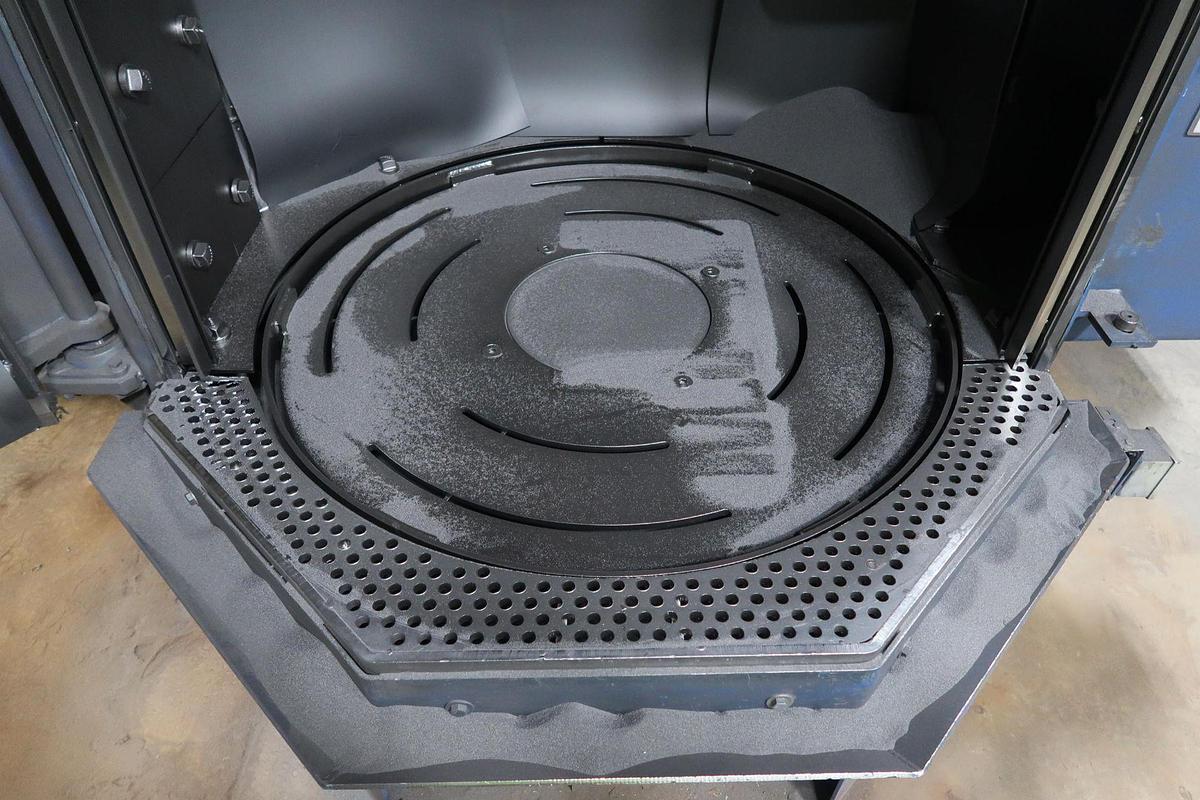 Like new 2012 Wheelabrator 48" Fixed Table