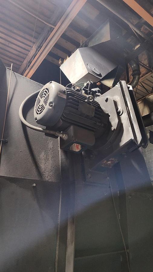 Very good Bronco 72" Table