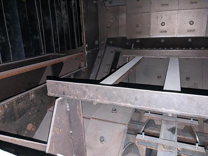 Like new Wheelabrator 8 Wheel Mesh Belt