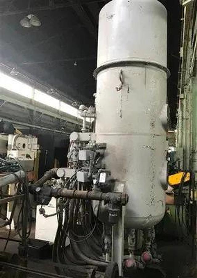 Very good Delong/Innovative Systems Thru-Feed Debur/Blast System