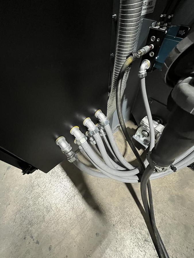 Like new 2024 Gibson 1.5BB