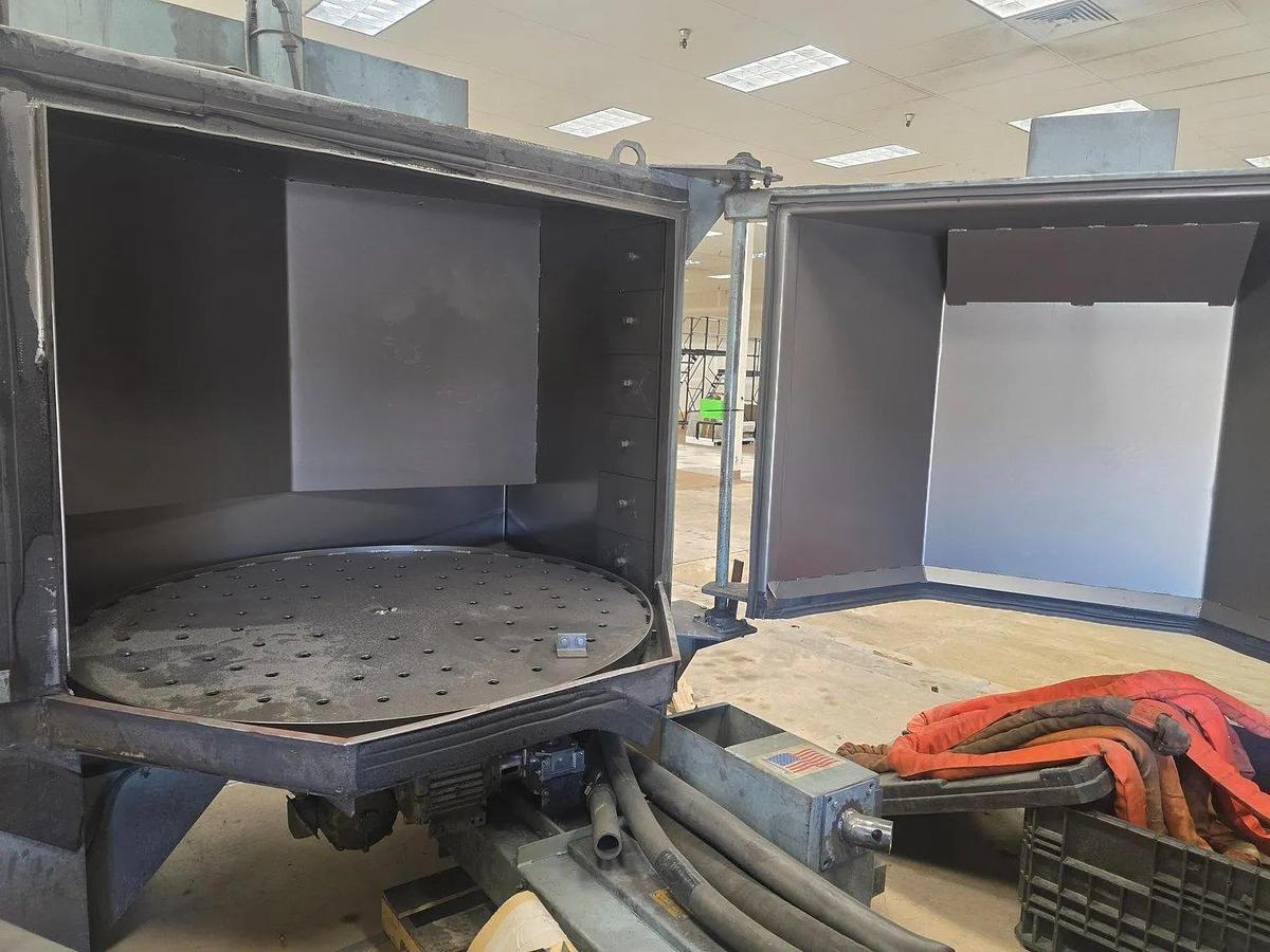 Very good Pangborn 6LK-7 72" Fixed Table