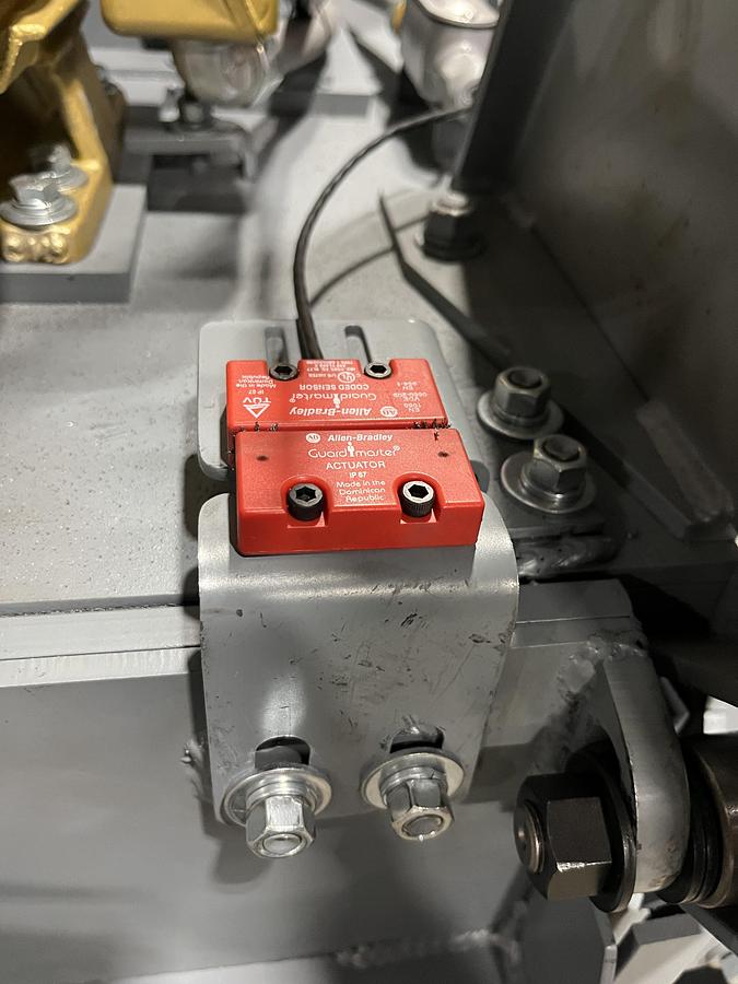 Like new 2024 Gibson 1.5BB