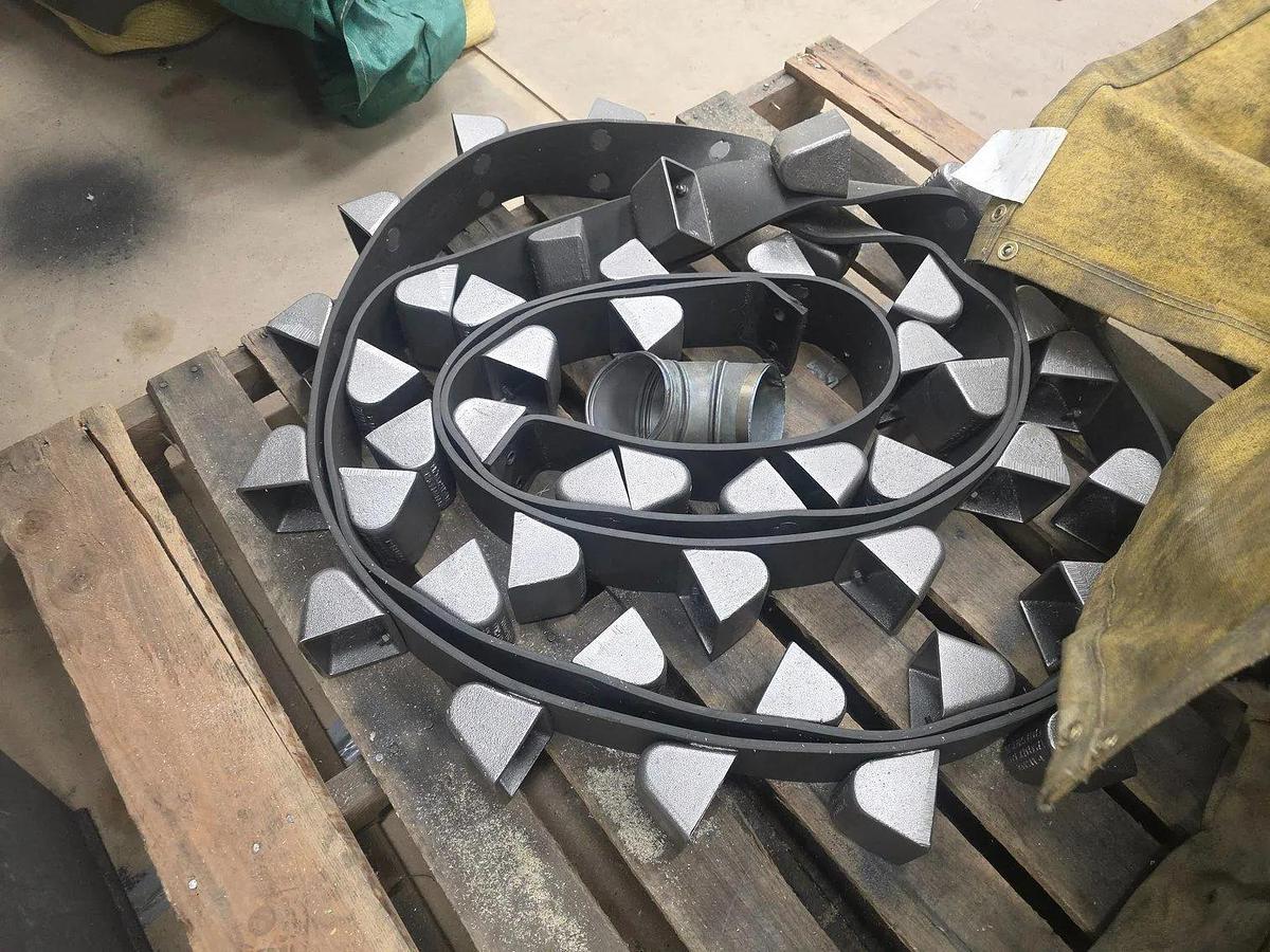 Very good Pangborn 6LK-7 72" Fixed Table