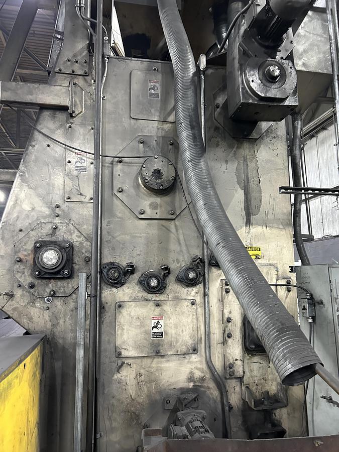 Like new Metfin 22 Cube Rubber Belt