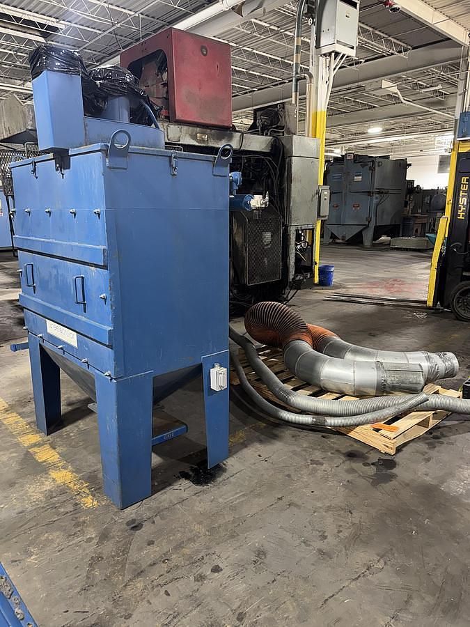 Like new 2009 Wheelabrator Smartline SH 2460