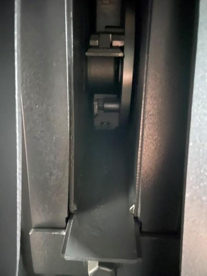 Like new Goff 1244