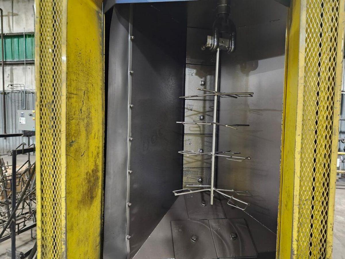 Like new 2015 Wheelabrator Spinner Hanger