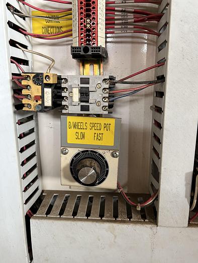 Very good 1996 BCP A4-7365 Roll Conveyor