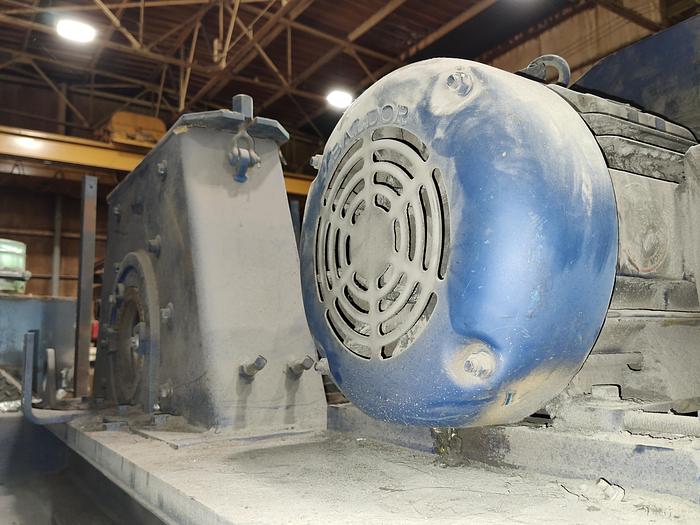 Very good Wheelabrator No. 1A Multitable