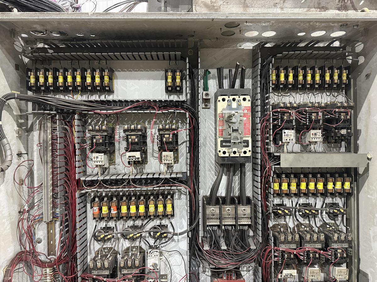 Good 2001 Pangborn ES-1860