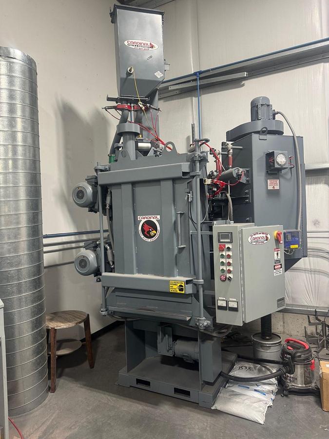 Like new 2023 Cardinal 24" XTS