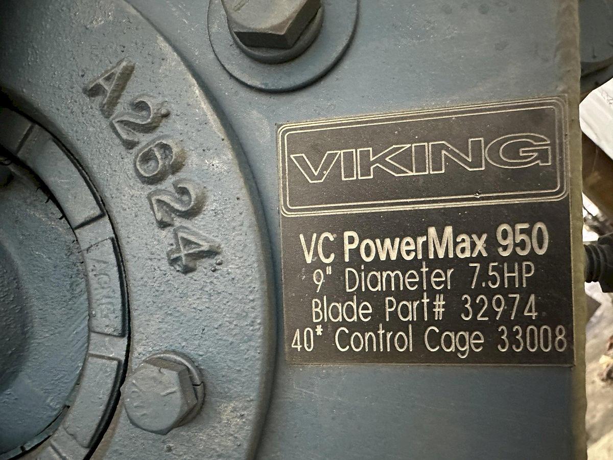 Very good 2017 Viking 48" Table