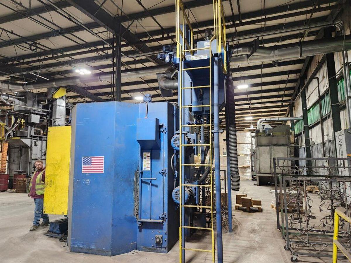Like new 2015 Wheelabrator Spinner Hanger