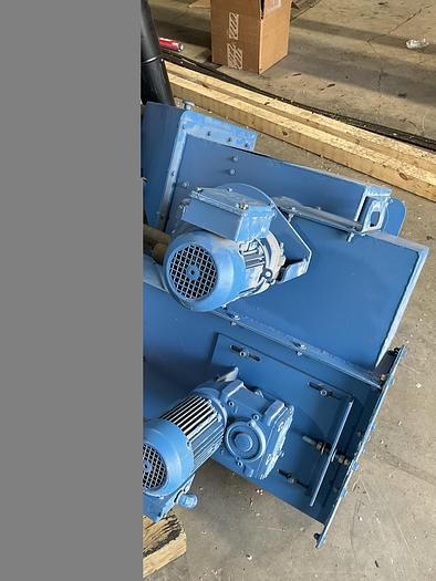 Used 2003 Wheelabrator Two Wheel Spinner Hanger