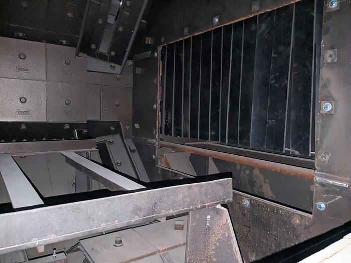 Like new Wheelabrator 8 Wheel Mesh Belt