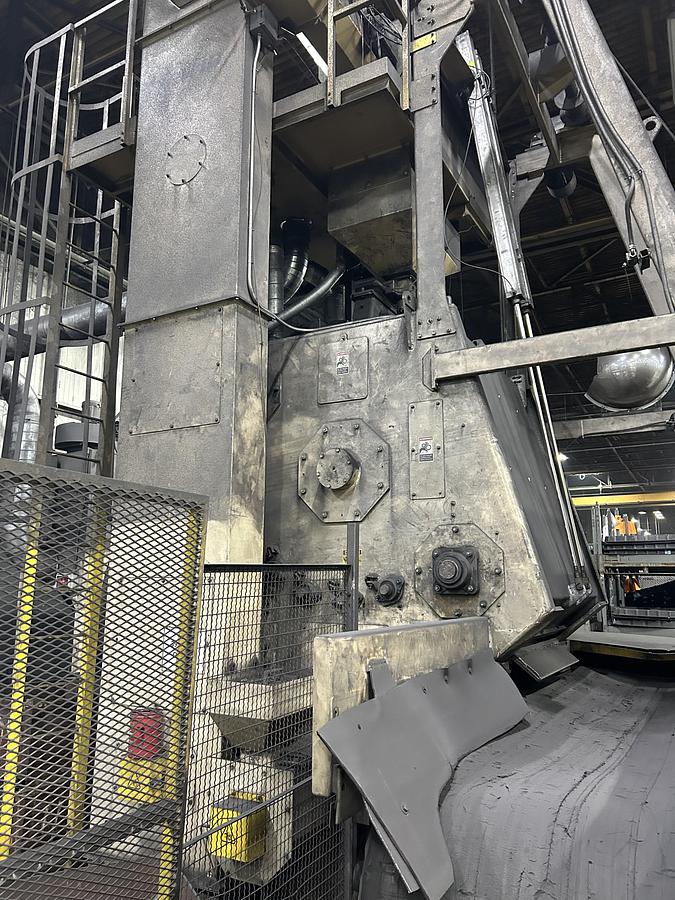 Like new Metfin 22 Cube Rubber Belt