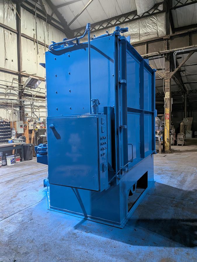 Very good Bronco 72" Table