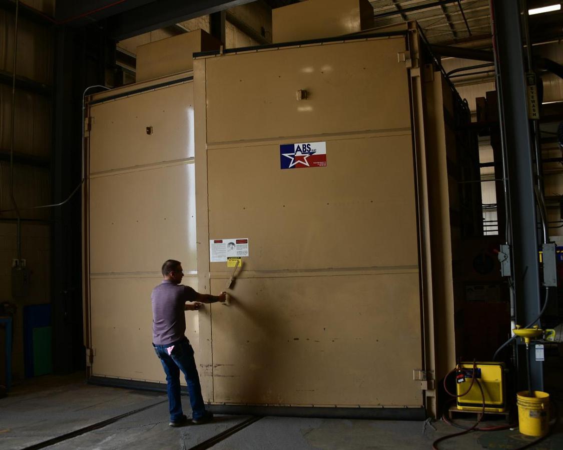 Like new 2019 ABS Blast Room